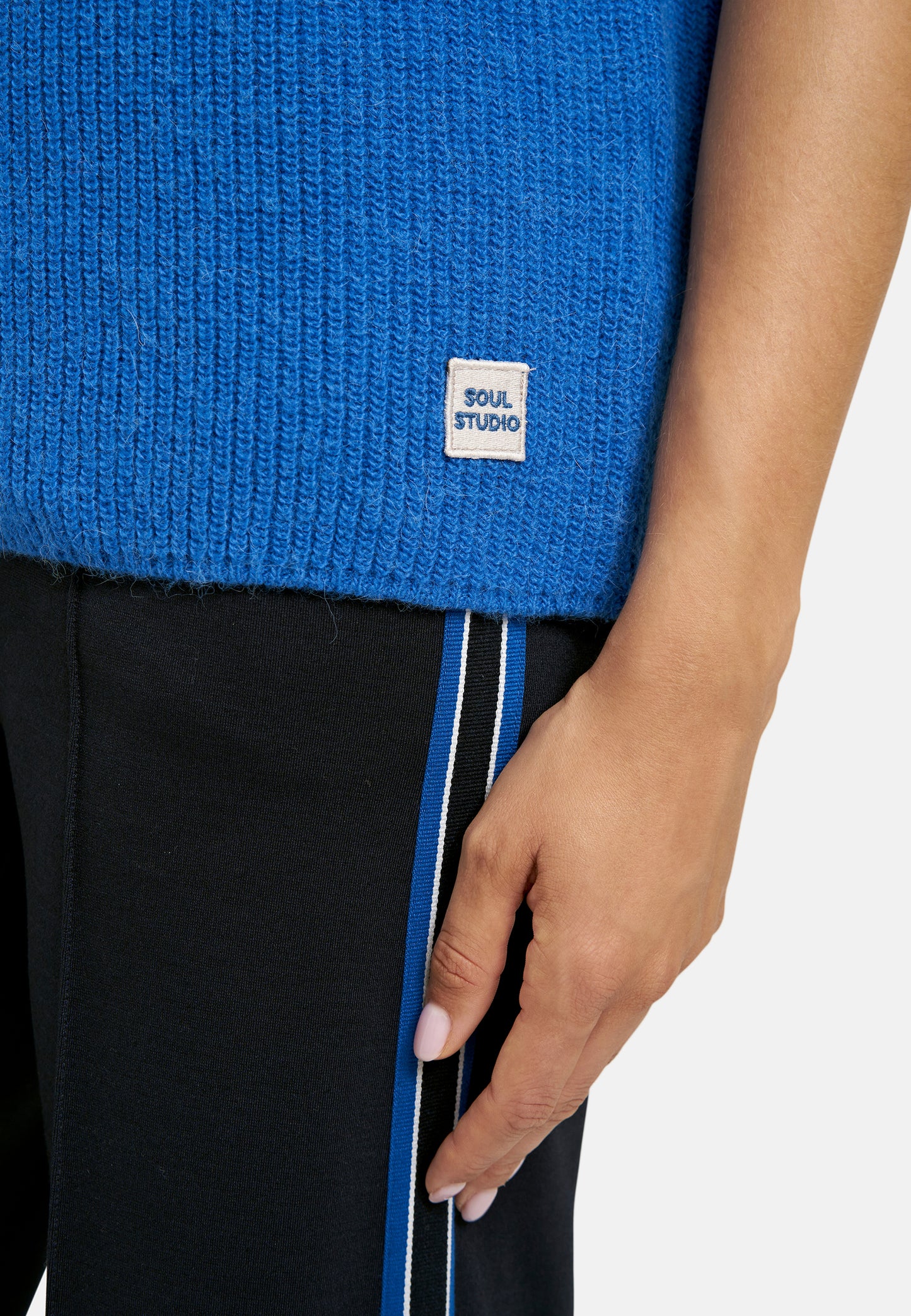SALE2 - Hairy Knit Rib Vest - Bright Blue