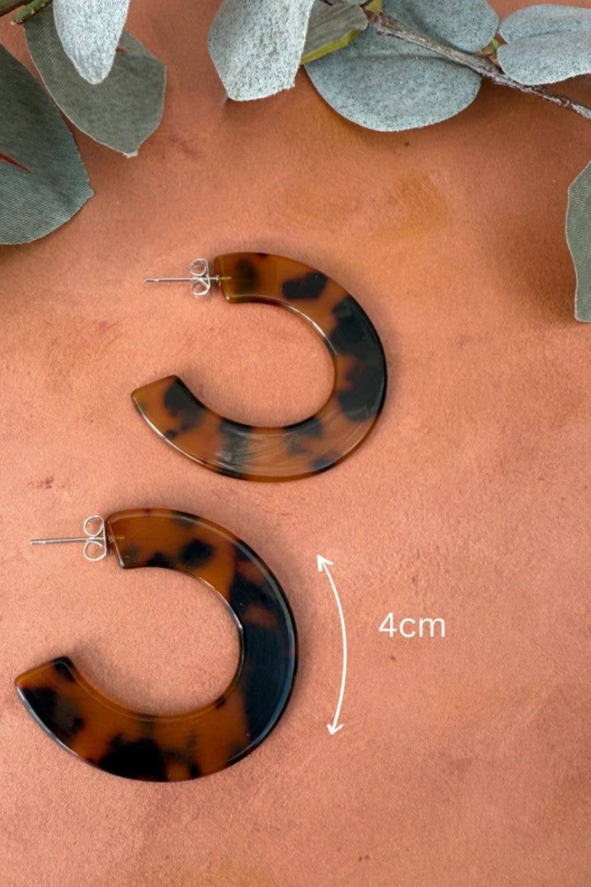 Tortoise Shell Flat Hoops (Large)