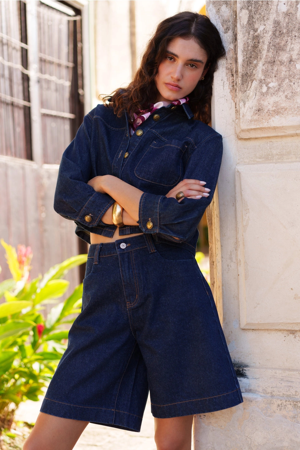 Victus Bermuda Shorts in Denim Brut