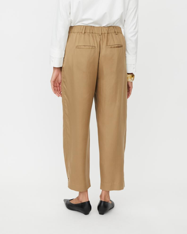 Punna Cropped Trousers