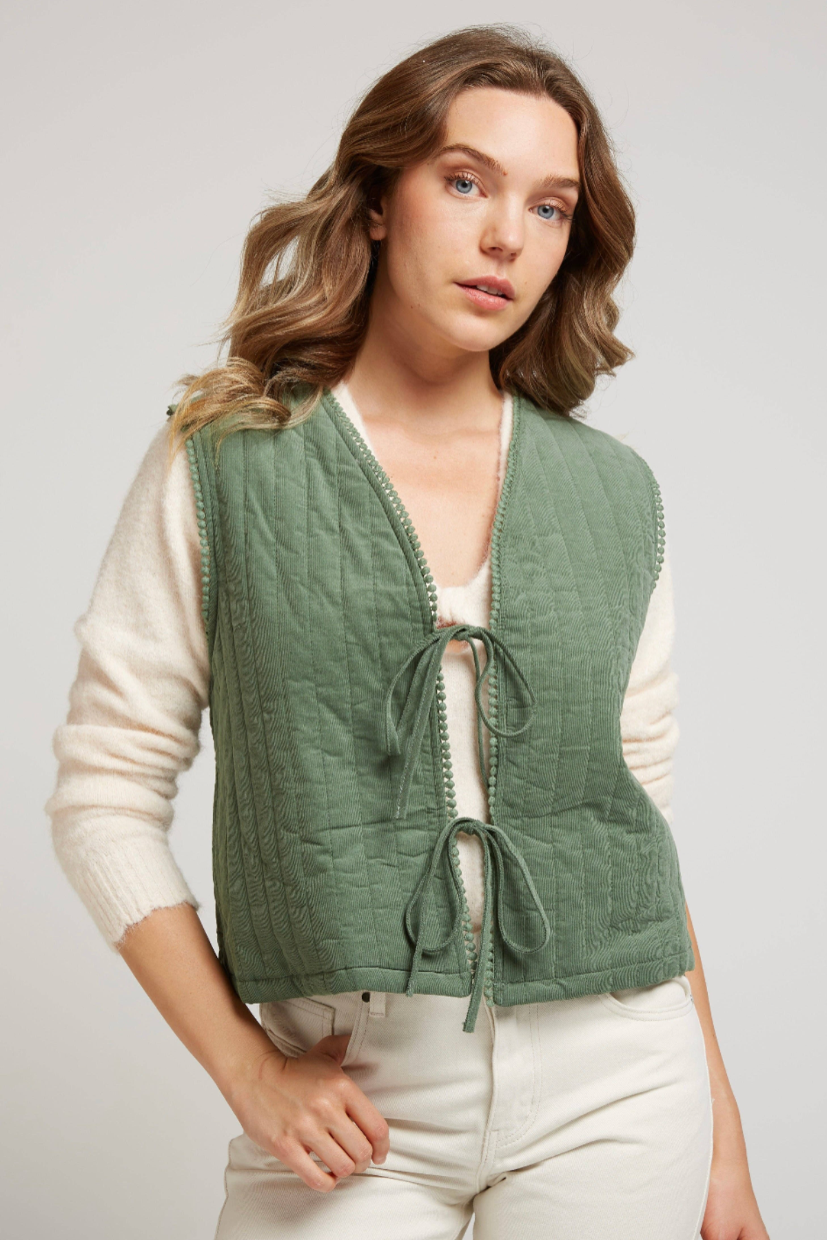 GABRIELA - Corduroy Gilet with bows