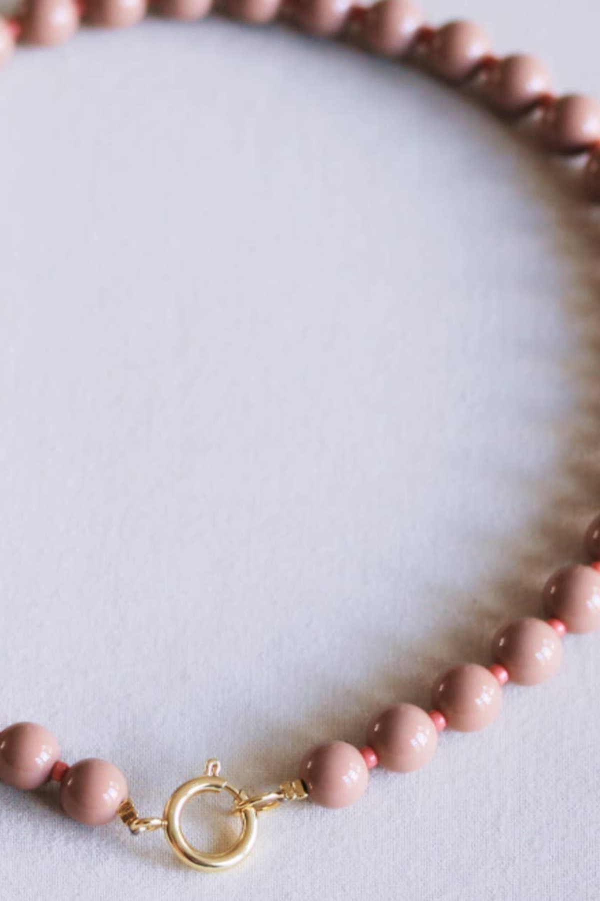 Beaded necklace with Miyuki beads - Taupe/Salmon
