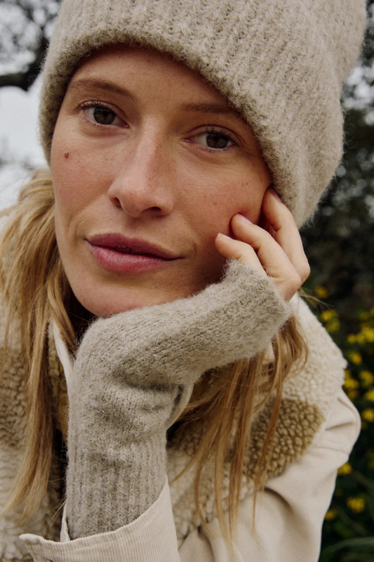 Knitted Mittens - Aloe Green
