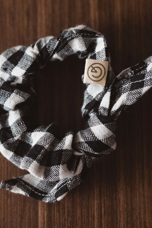 Black & White Gingham Scrunchie