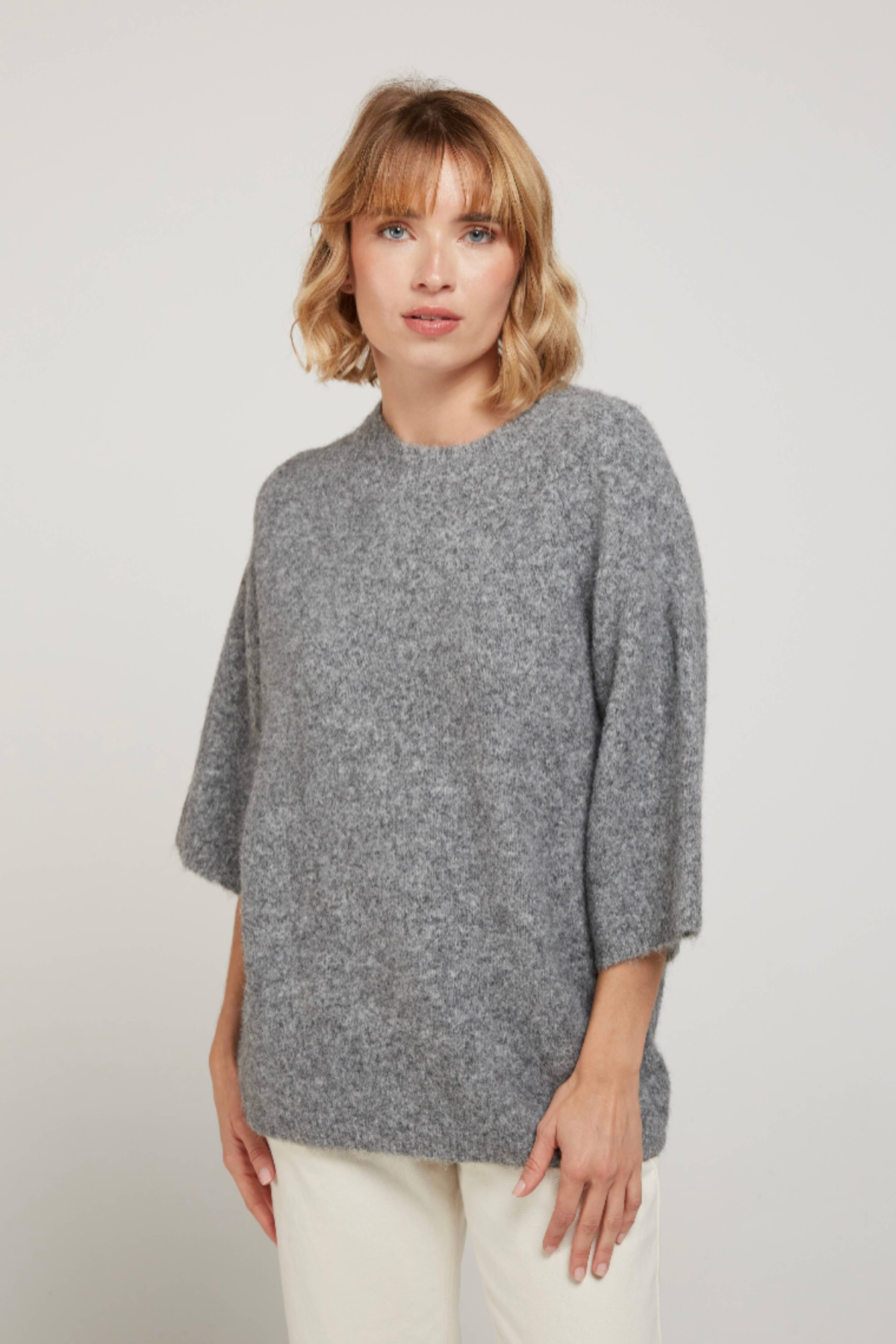 CAMELIA Short-Sleeve Sweater