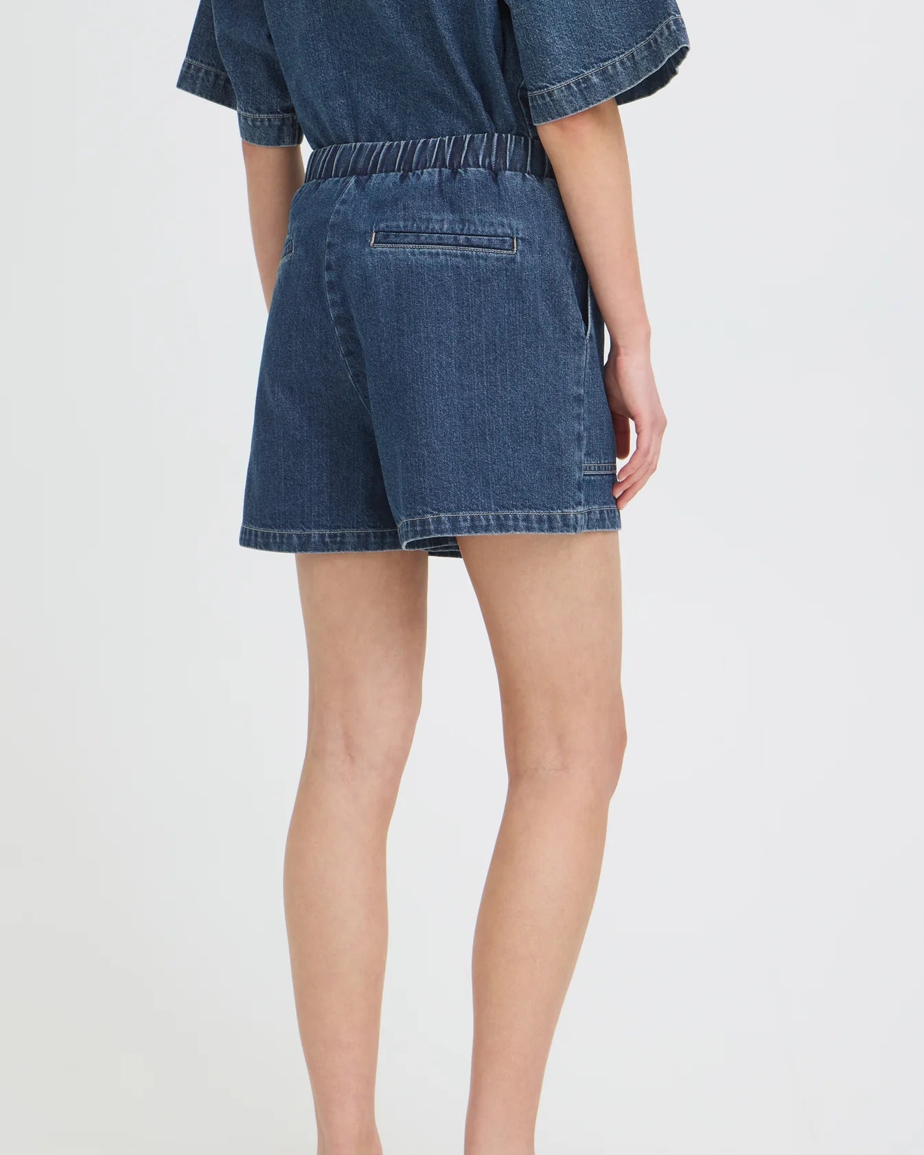 IHKAMINA Shorts