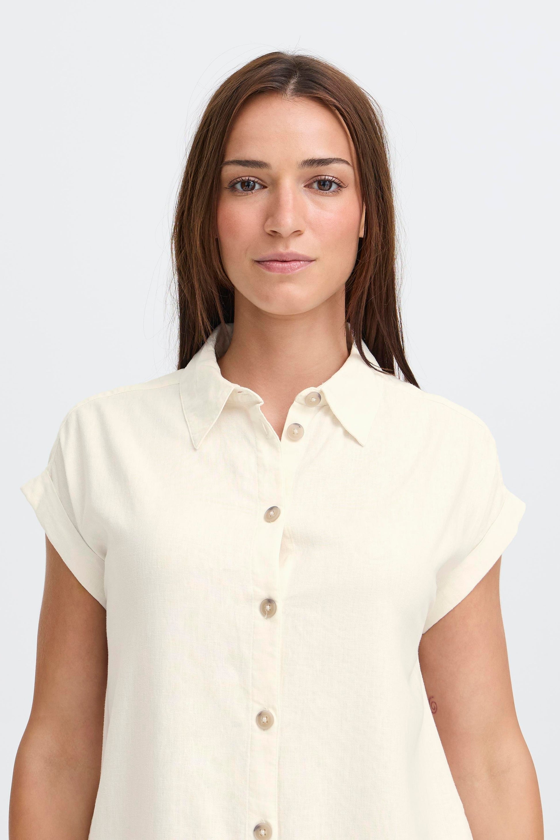 Lightweight linen-blend mid-length short sleeve dress for women in classic white
