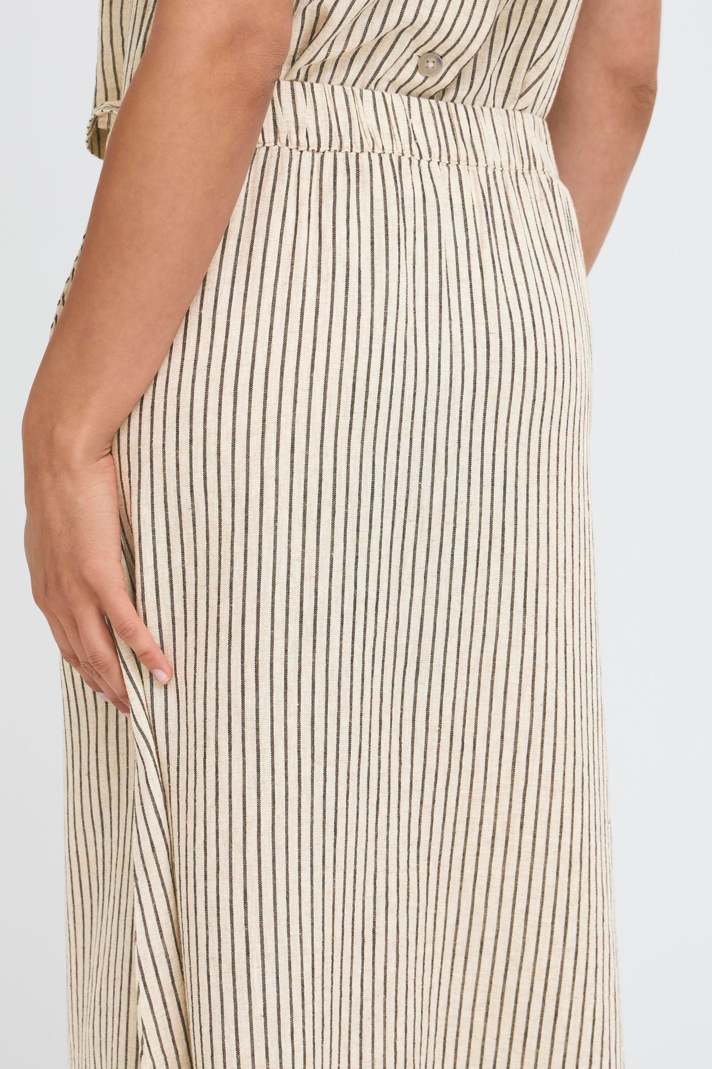 BYFALAKKA Button Skirt