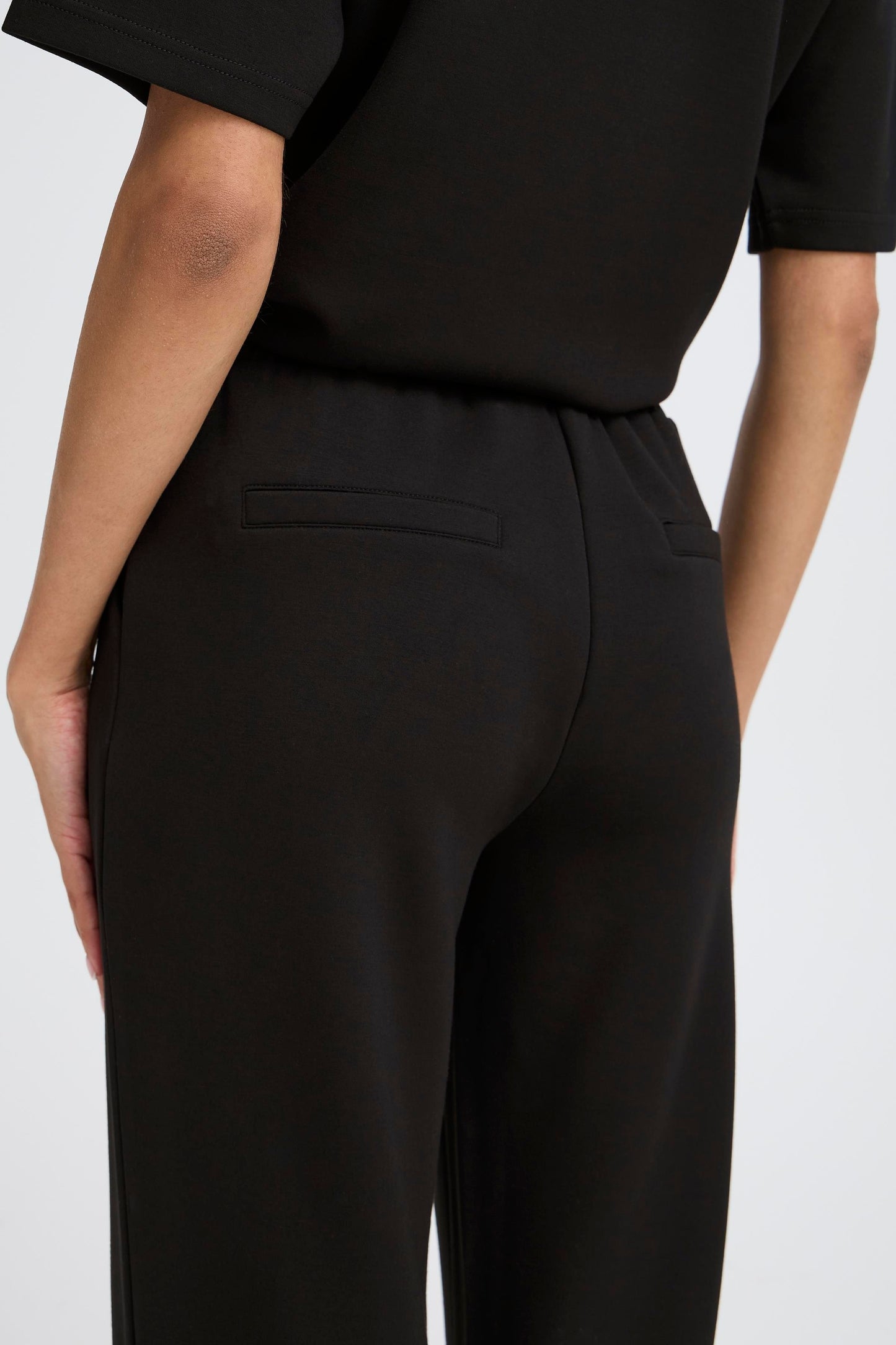 BYPUSTI Trousers – Meteorite Black