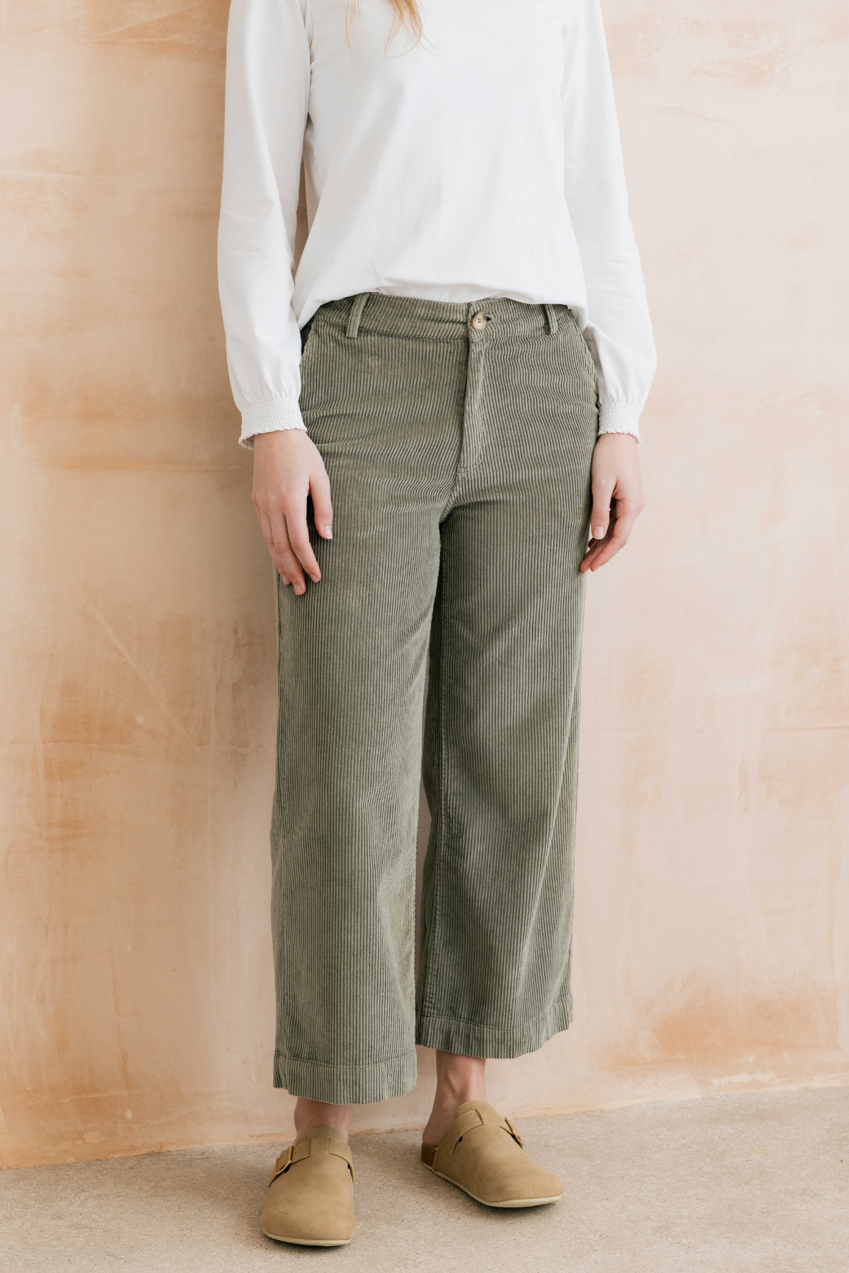 Isla Crop Trouser Plain Jumbo Cord - Sage