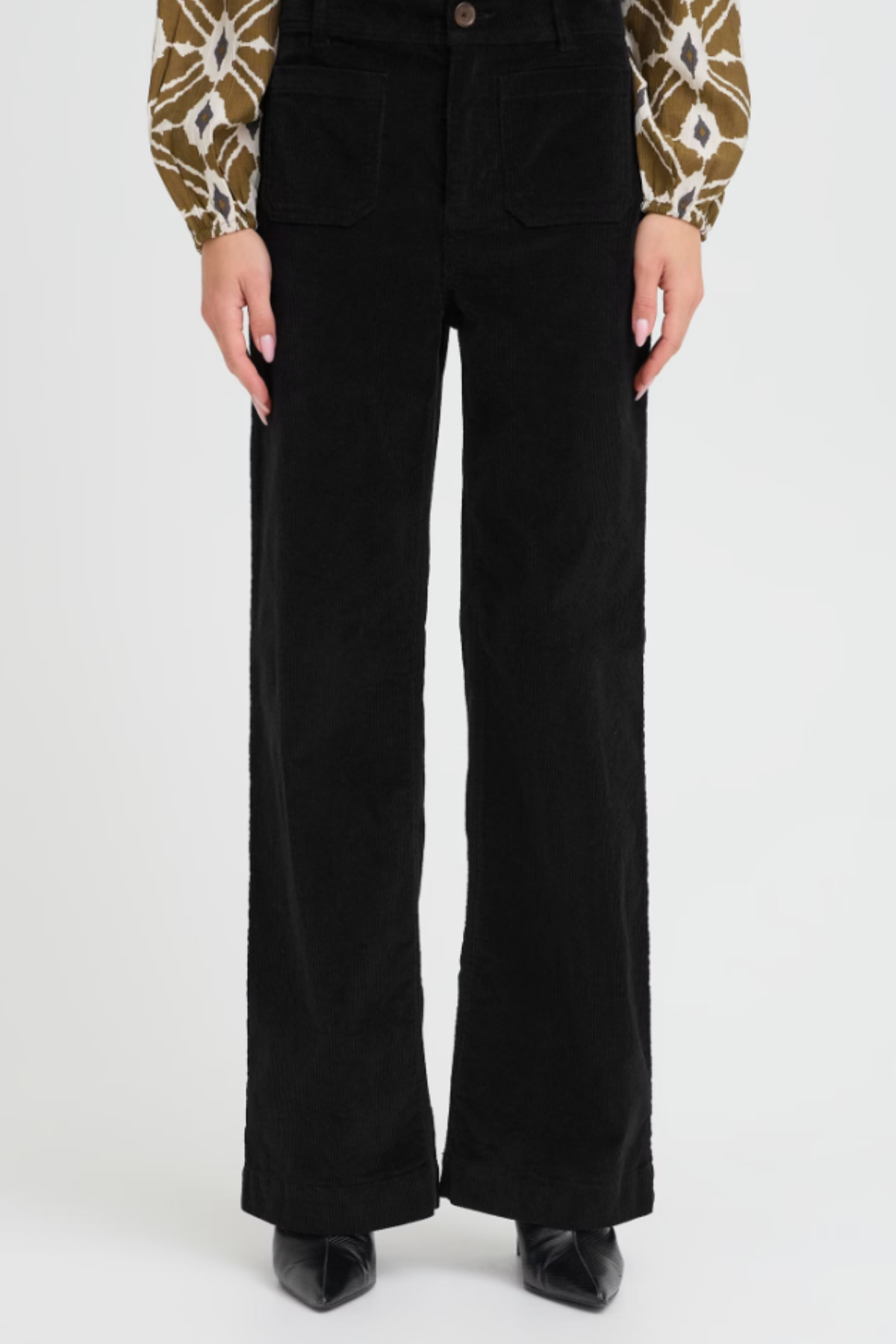BYDASIK Trousers - Black