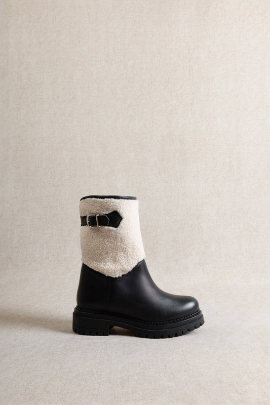 WELL BLACK – Faux-Fur & Leather Winter Boots