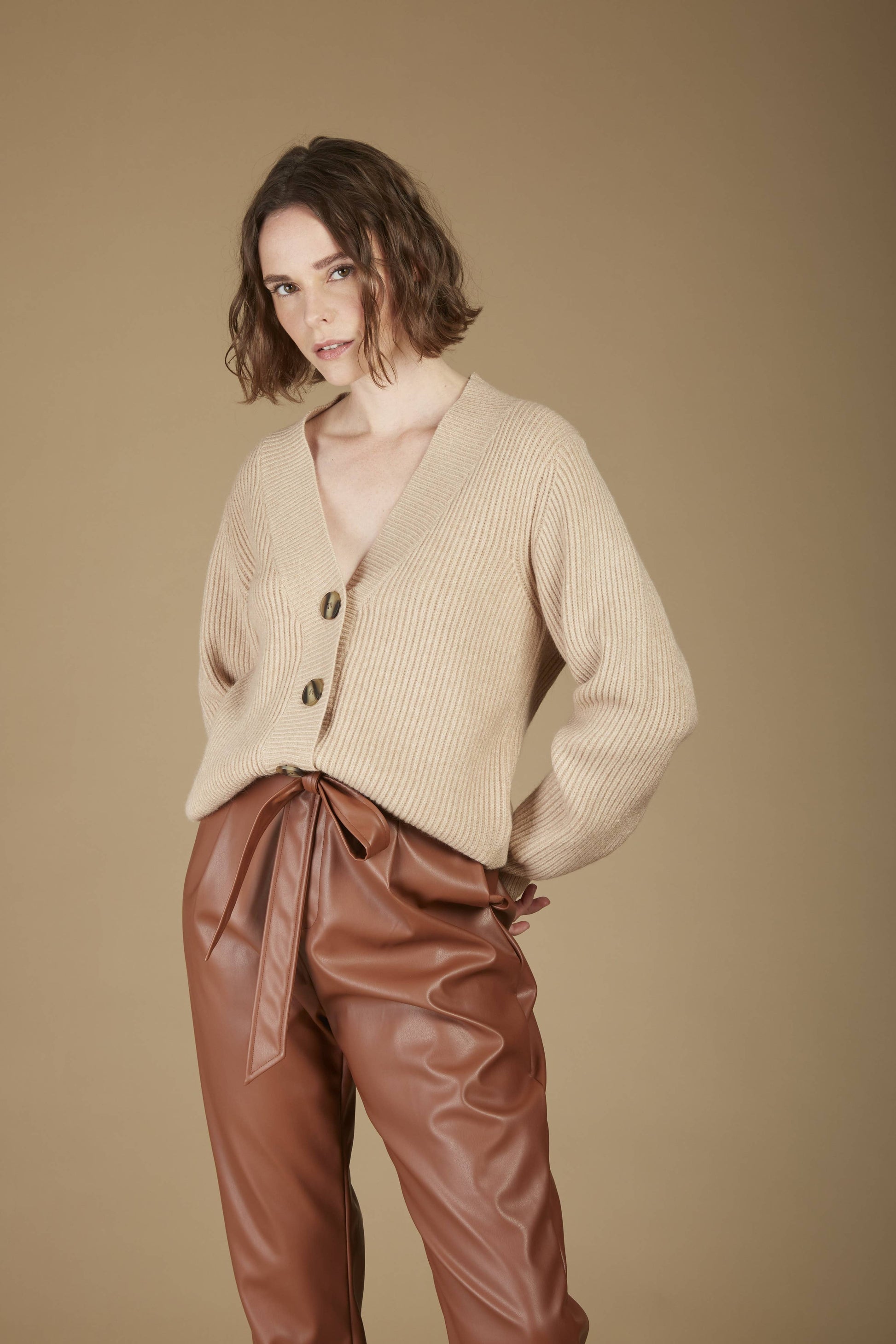GABIN - Beige Cardigan