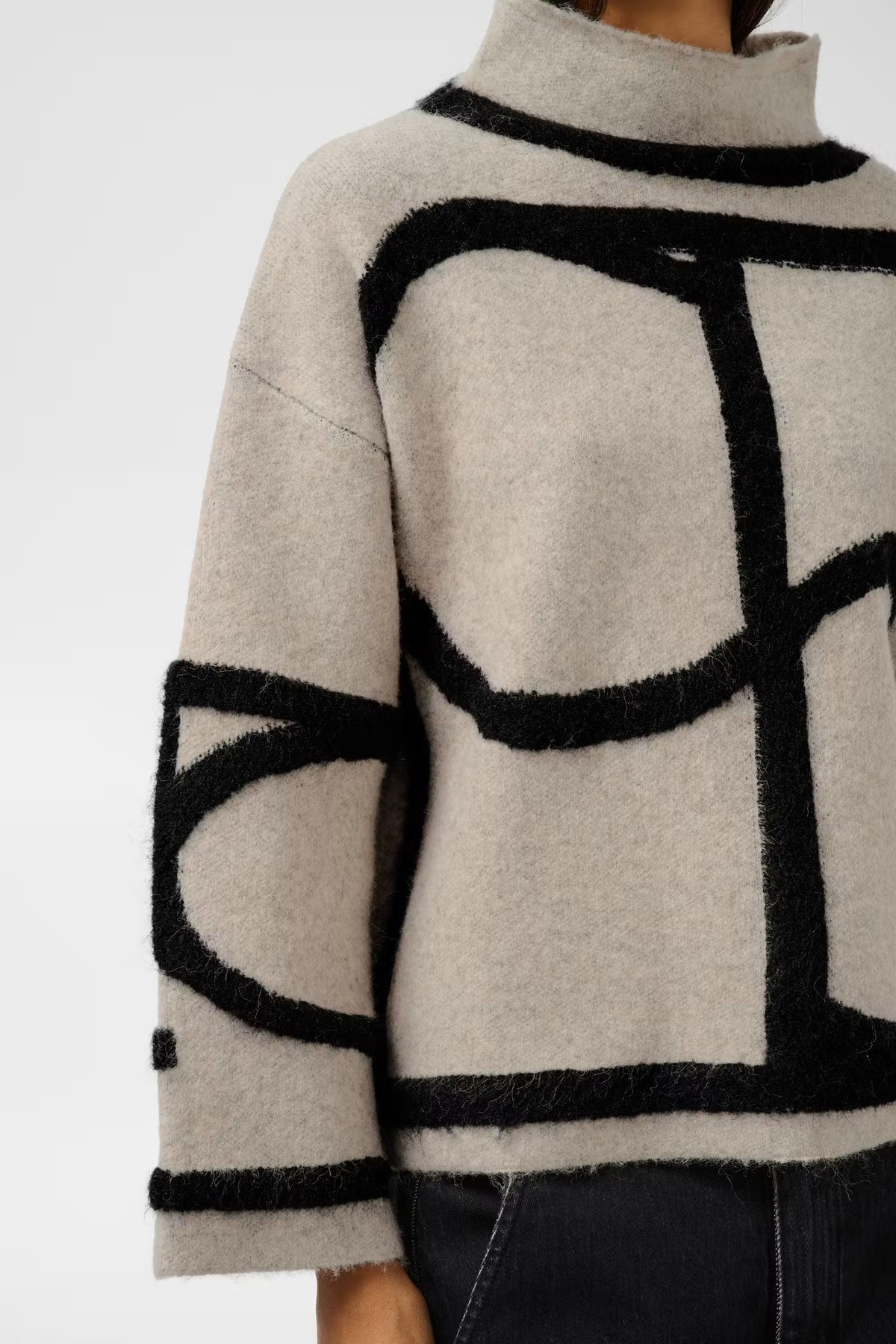 SLSorea Mono Pullover - Beige & Black
