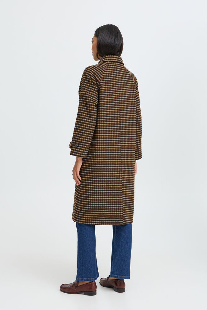 BYCAMIO Coat in olive nightcheck