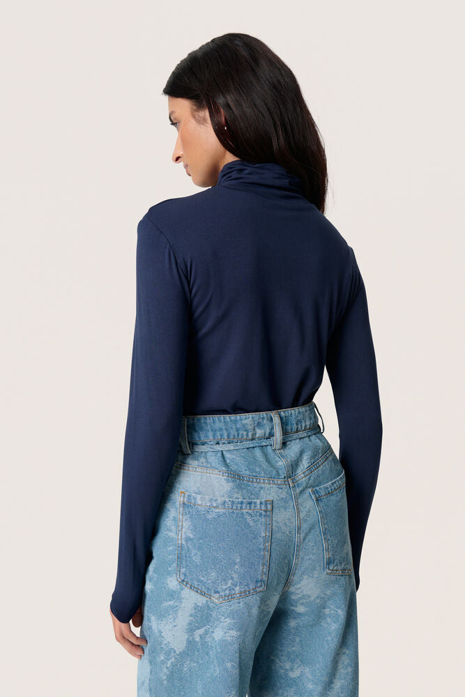 SLHanadi Rollneck