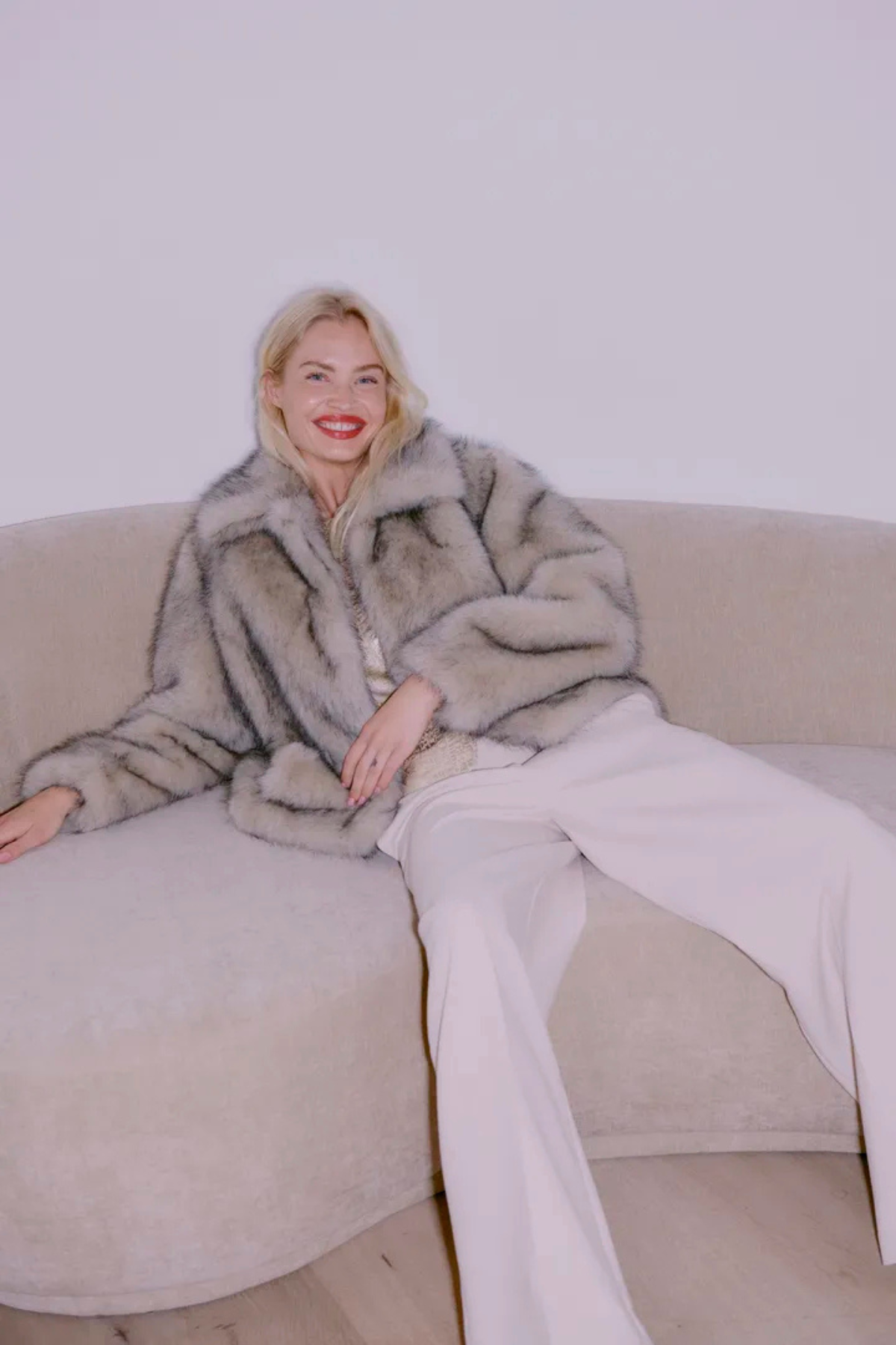 BYAKAJA  Faux Fur Jacket