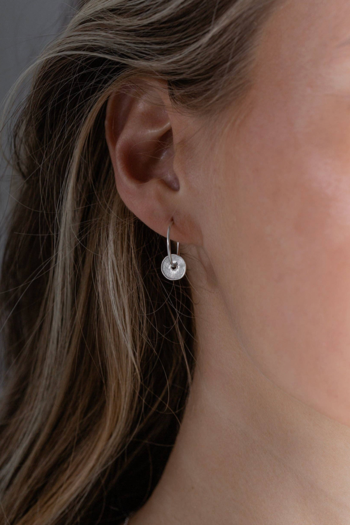 Silver Disc Sorrel Earrings