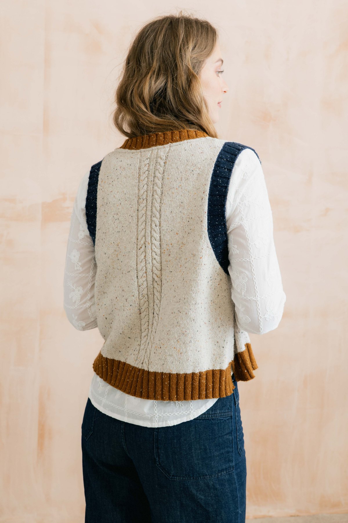 Grove Colour Block Vest Fleck Cable Knit