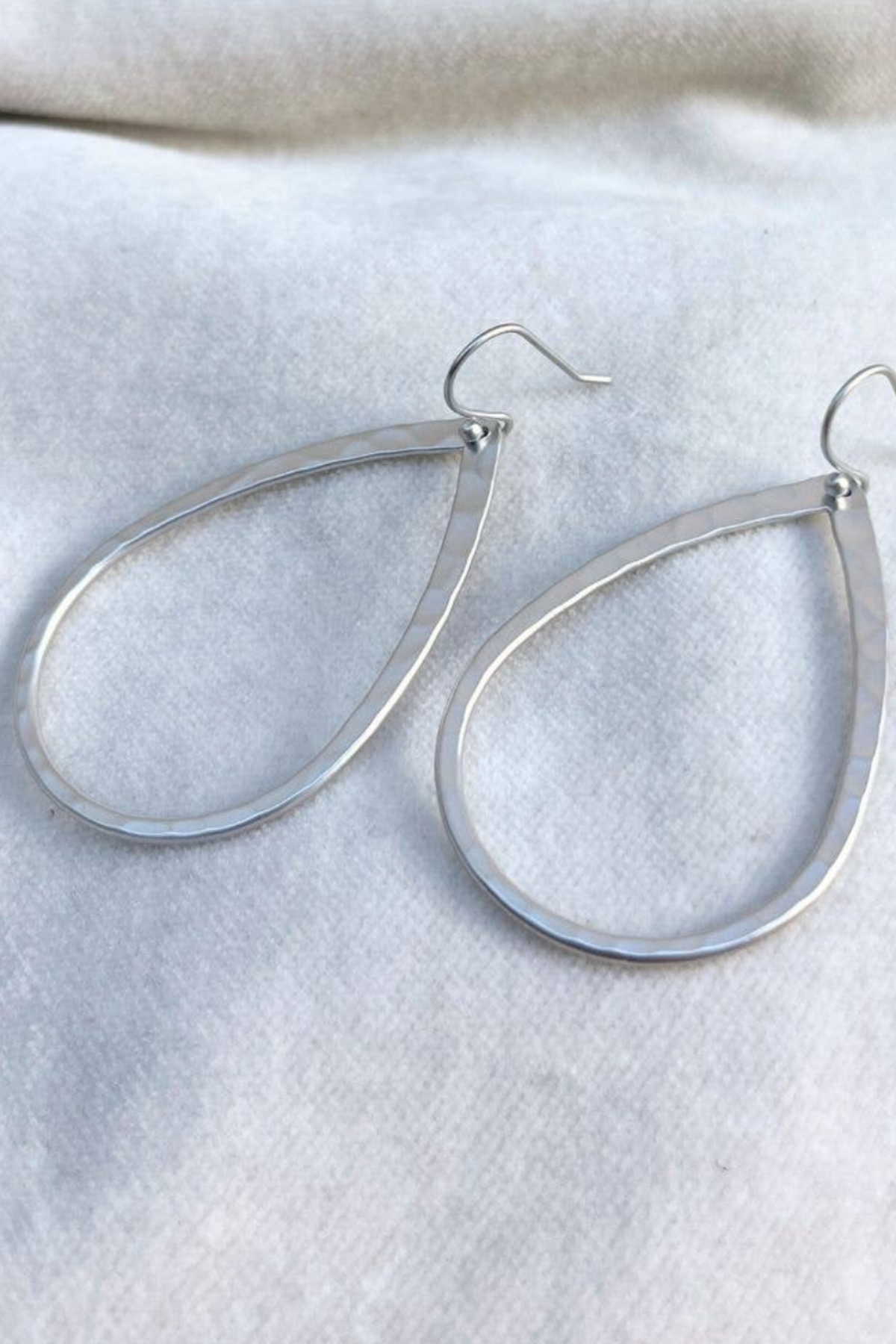 Hammered Tear Drop Earrings - Silver/Gold
