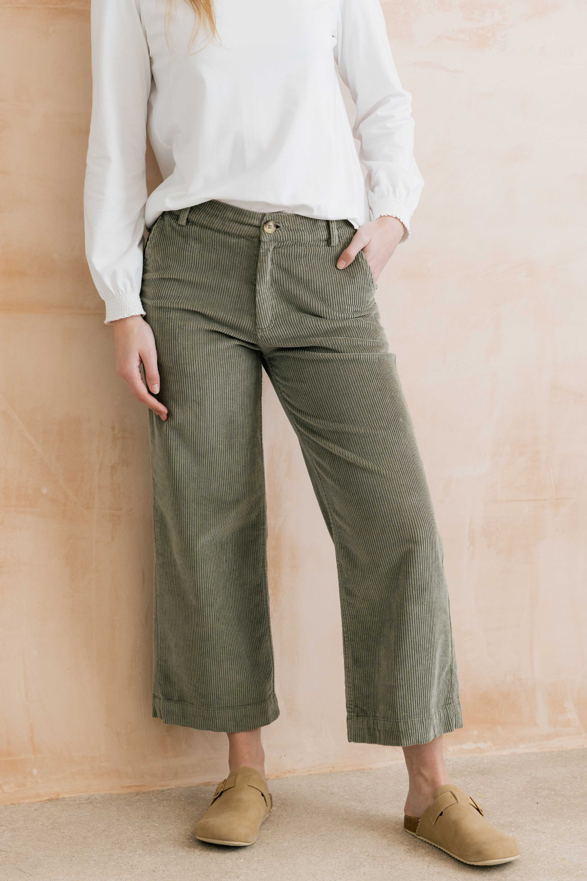 Isla Crop Trouser Plain Jumbo Cord - Sage
