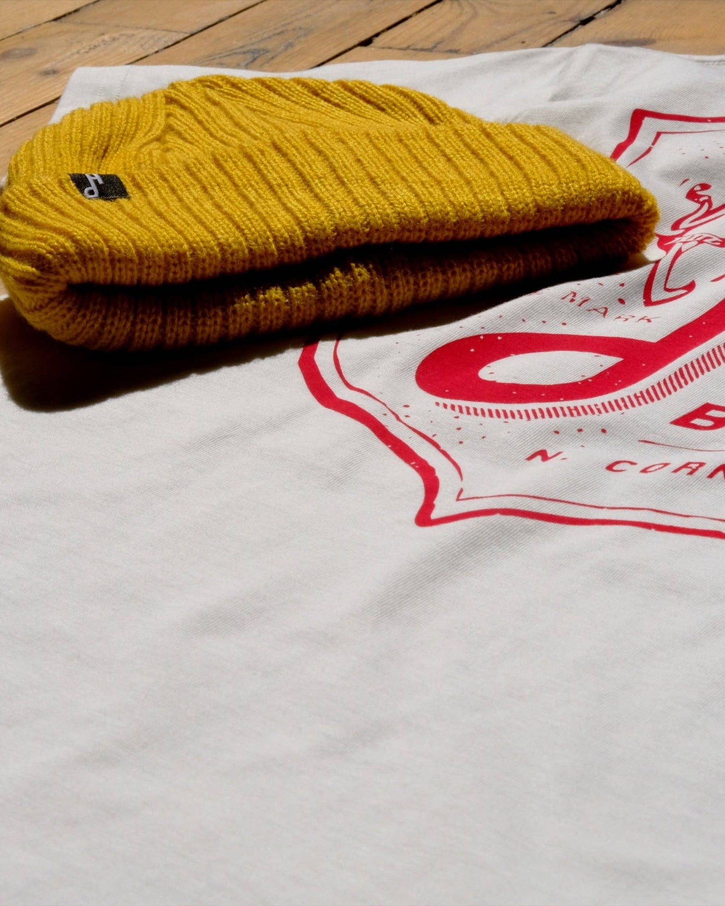 Hoy surf Ltd - Hoy Dawn at the Docks Beanie - Mellow Yellow