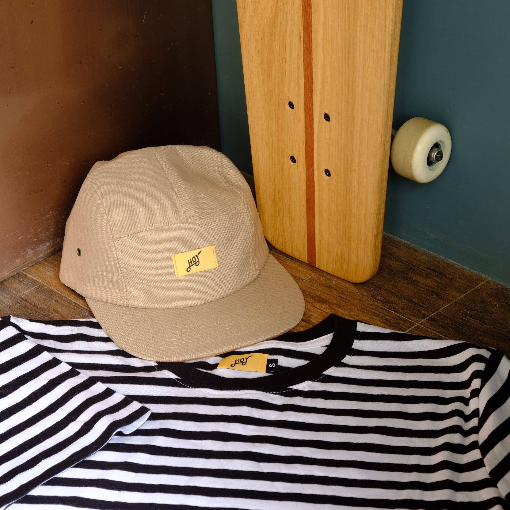 Hoy Bandit Black & White Striped T-shirt