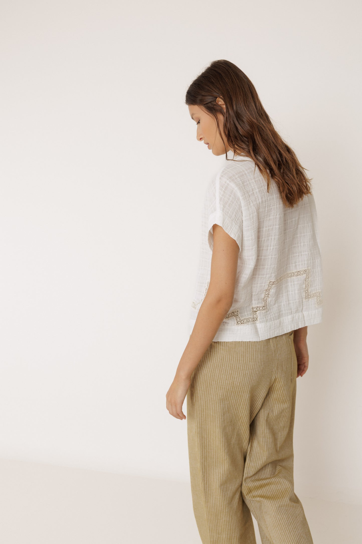 Inset-Lace Shirt