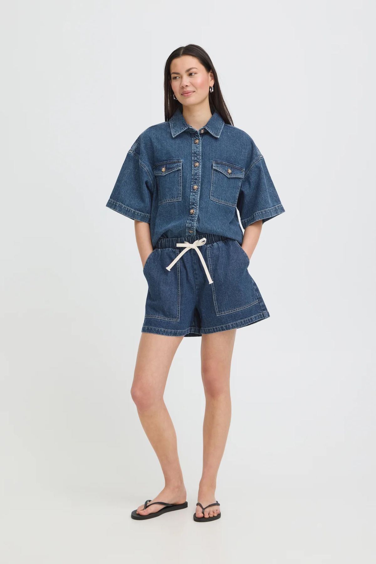 IHKAMINA Shorts