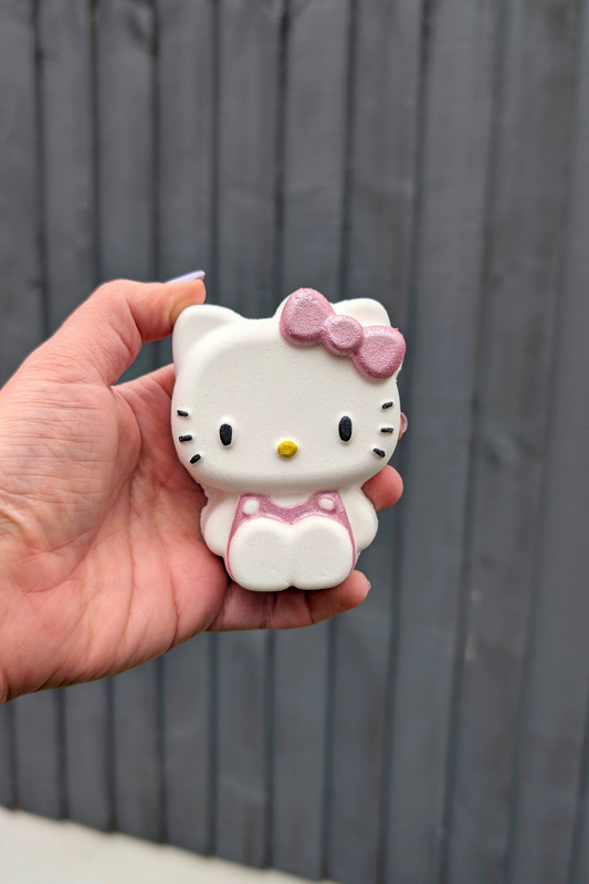 Kawaii Kitty Bath Bomb