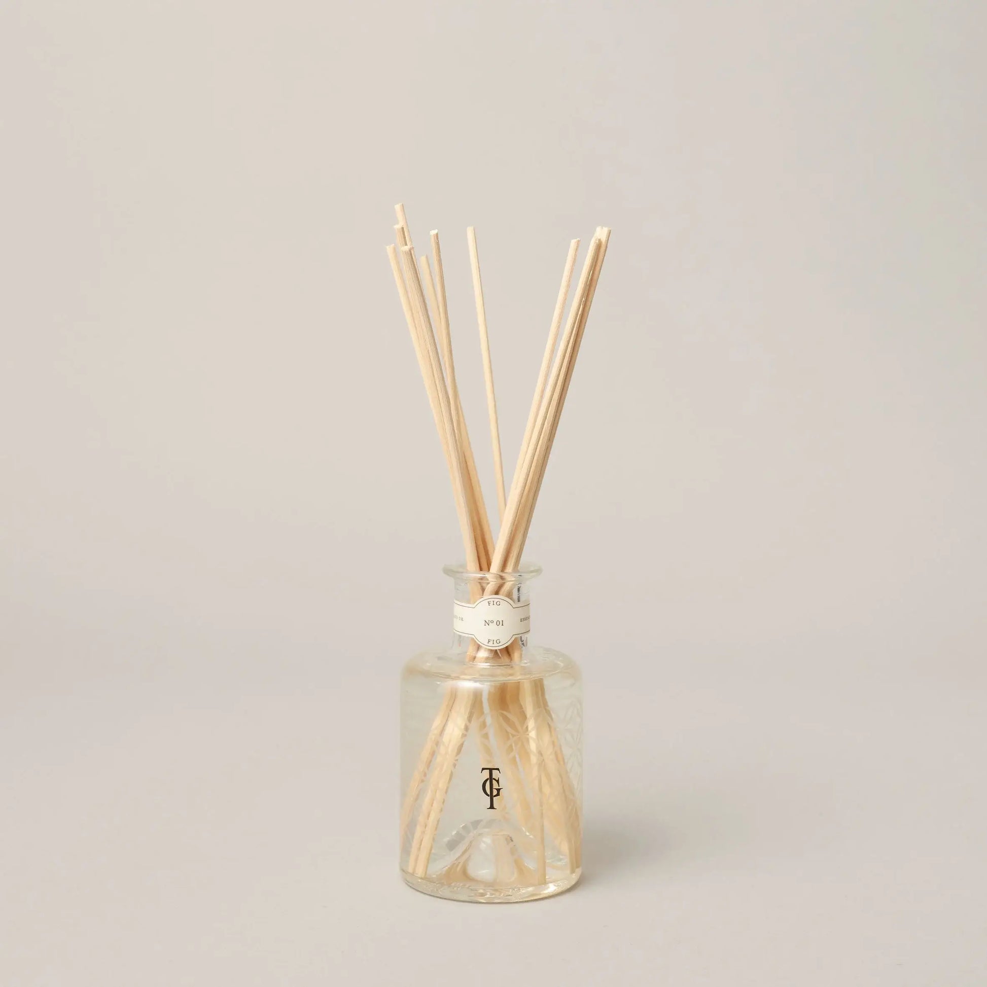 Fig 200ml Room Diffuser Set - Etch Effect Glass Bottle