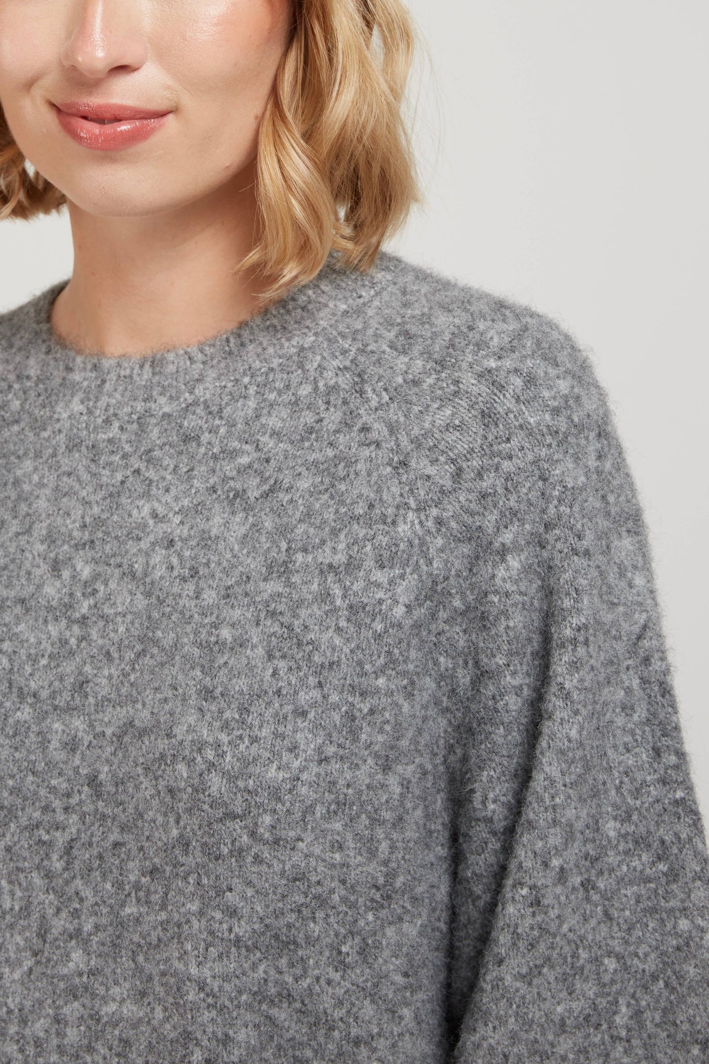 CAMELIA Short-Sleeve Sweater