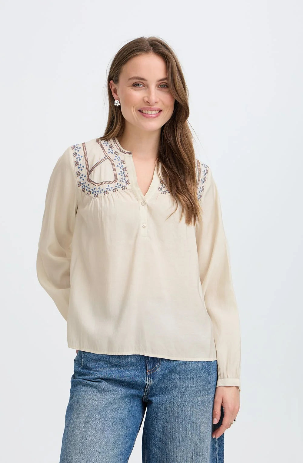 BYIRISA Blouse in Birch