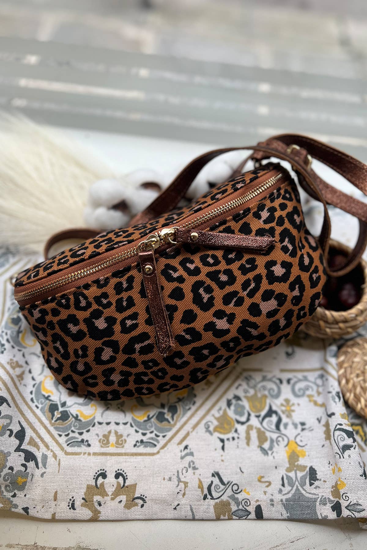 ROSA Leopard Shoulder Bag