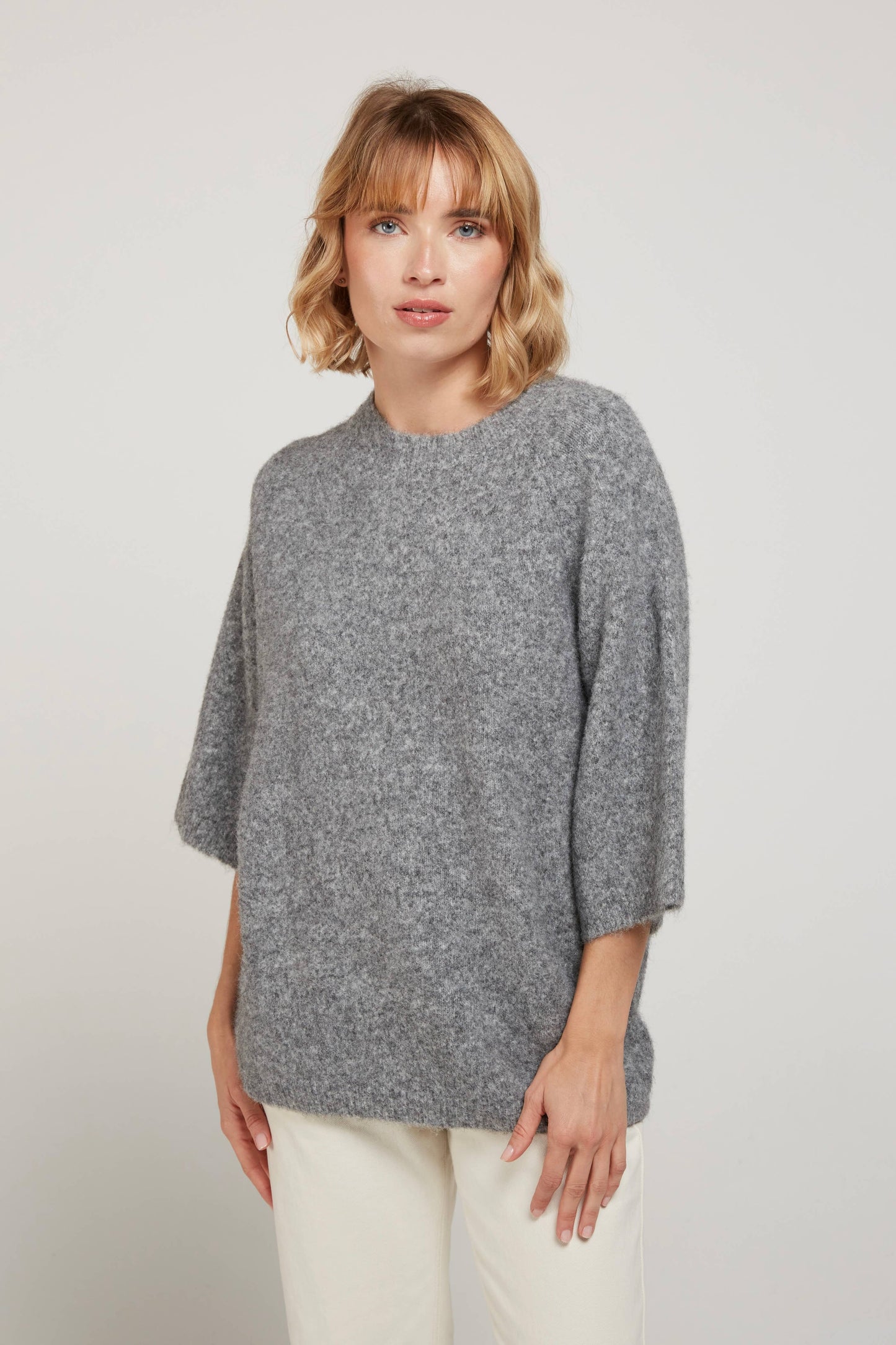 CAMELIA Short-Sleeve Sweater